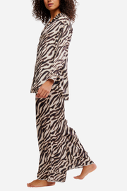 Free People - Dreamy Days Pajama Set - Zebra