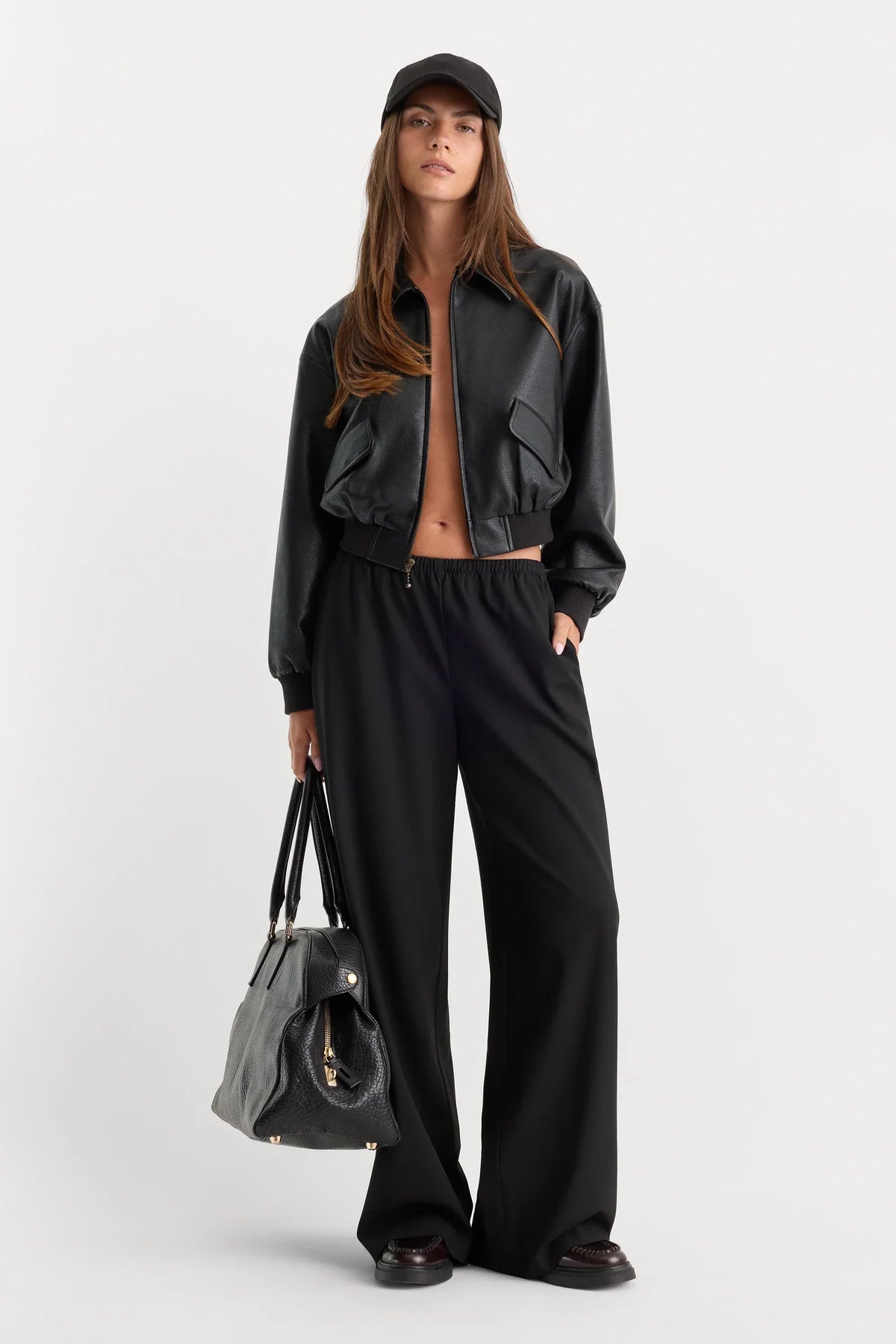 Good American - The Pull On Trouser - Black